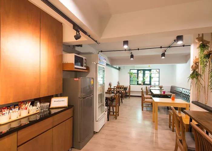 Barn & Bed At Bts Phrom Phong Hostel Bangkok