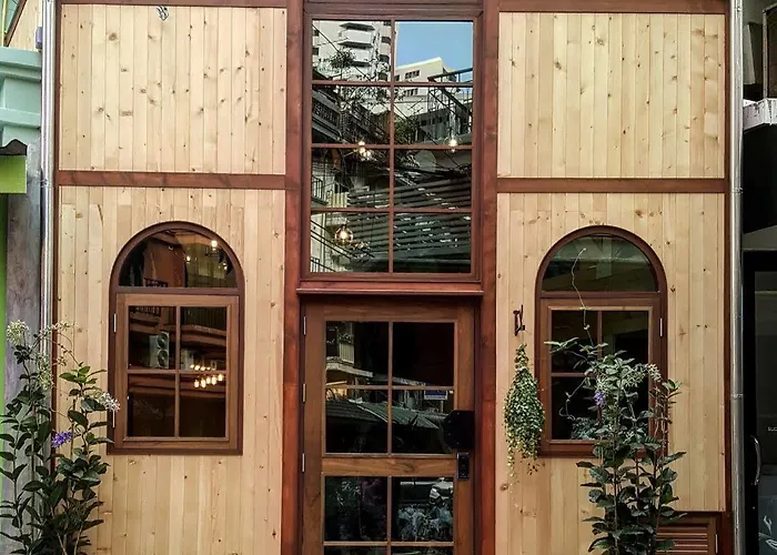 Hostel Barn & Bed At Bts Phrom Phong